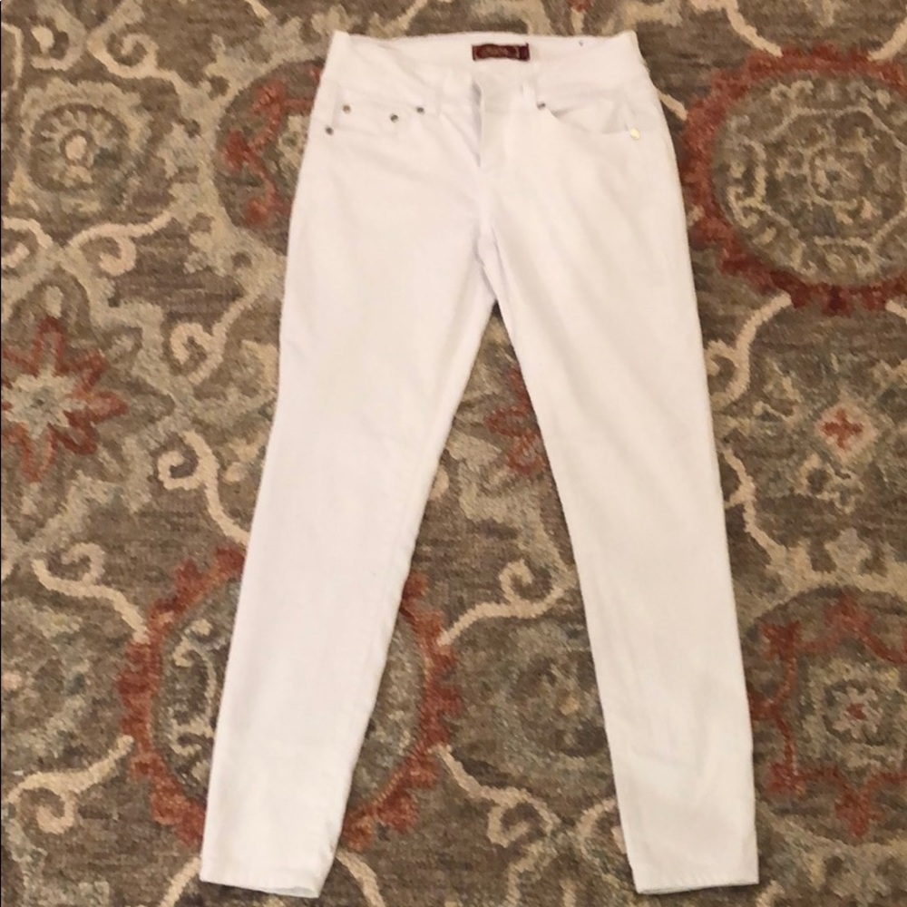 White jeans-style pants